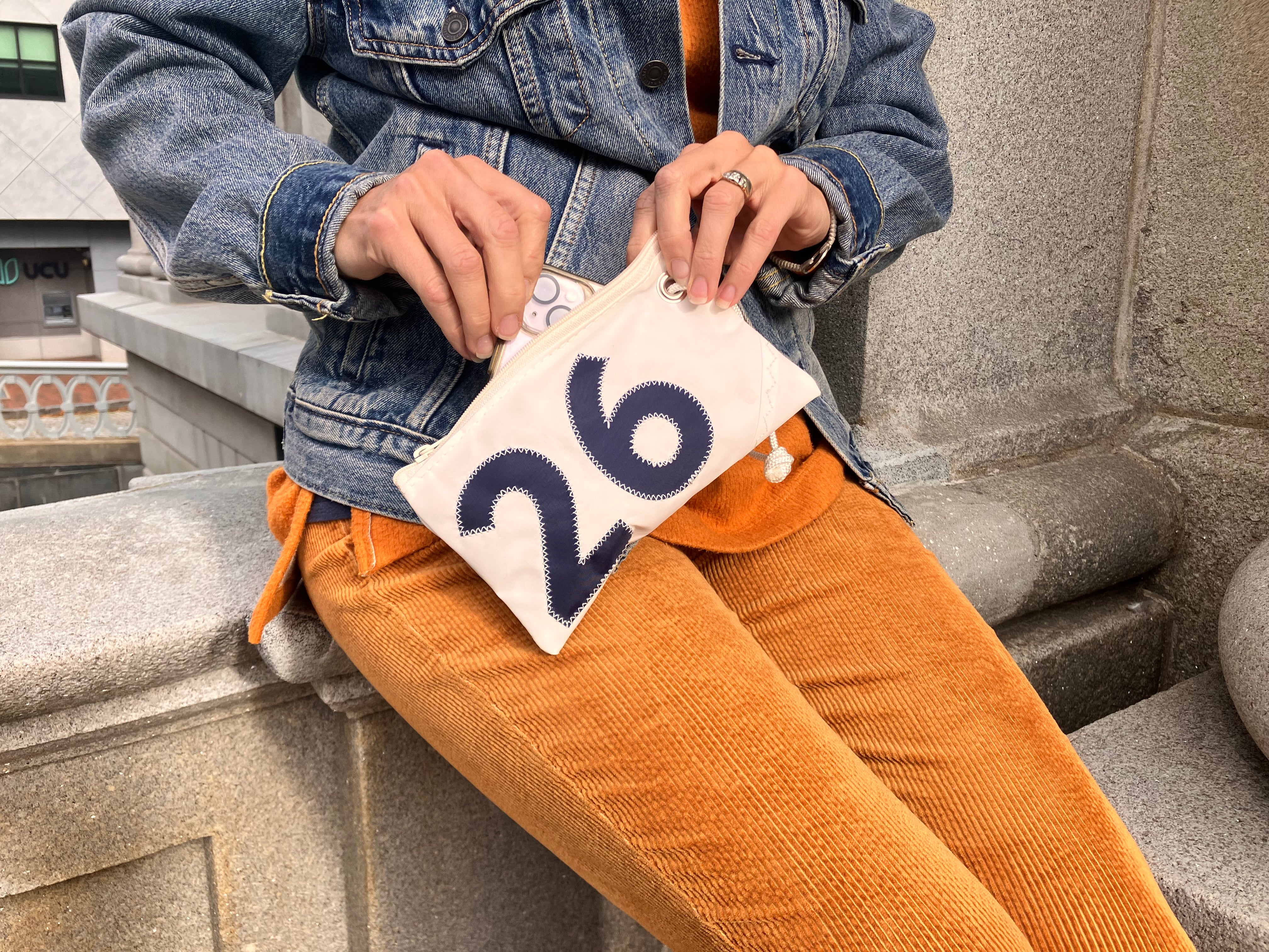 Navy 2026 Graduation Wristlet - Image 2