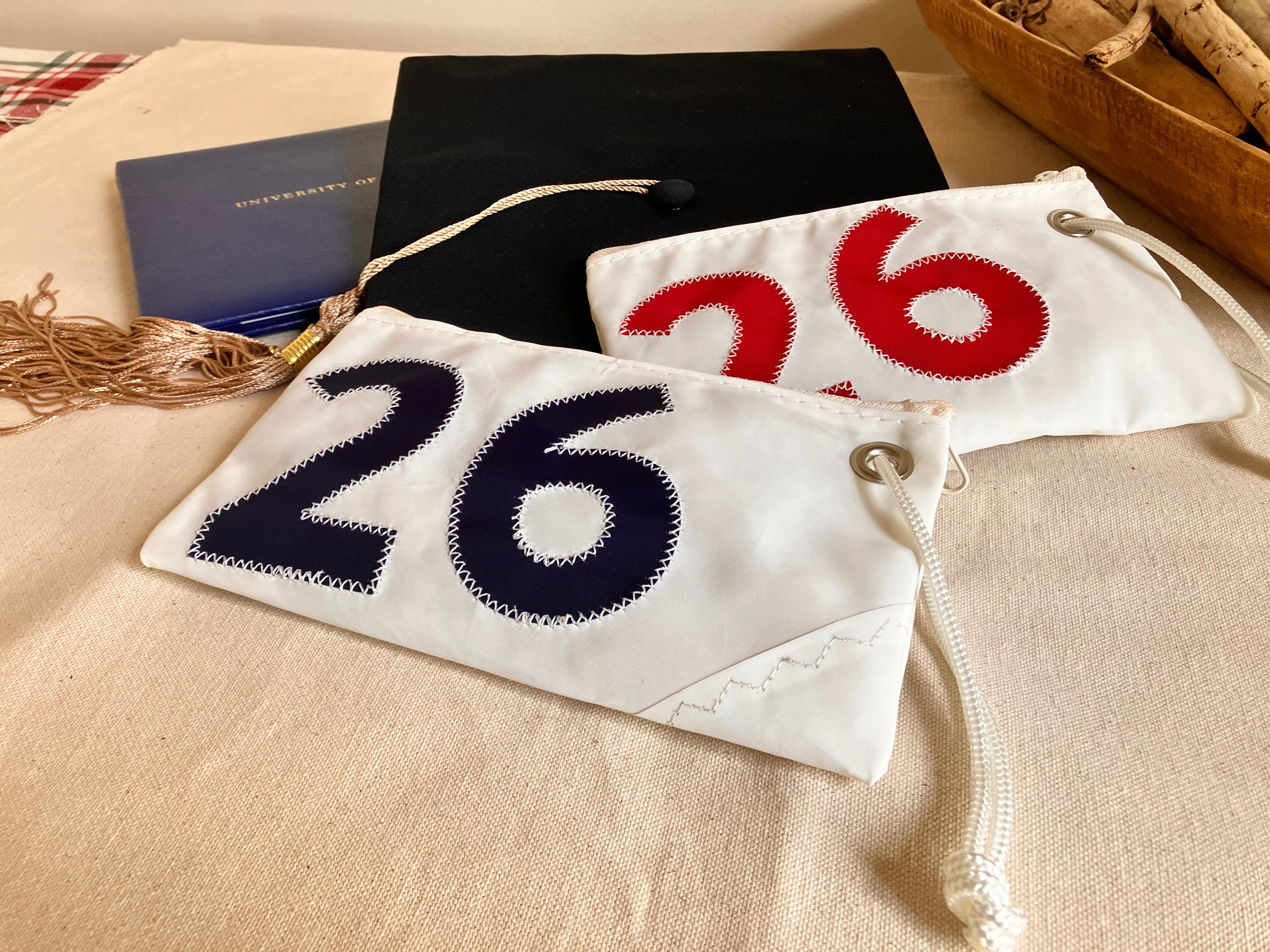 Navy 2026 Graduation Wristlet - Image 3