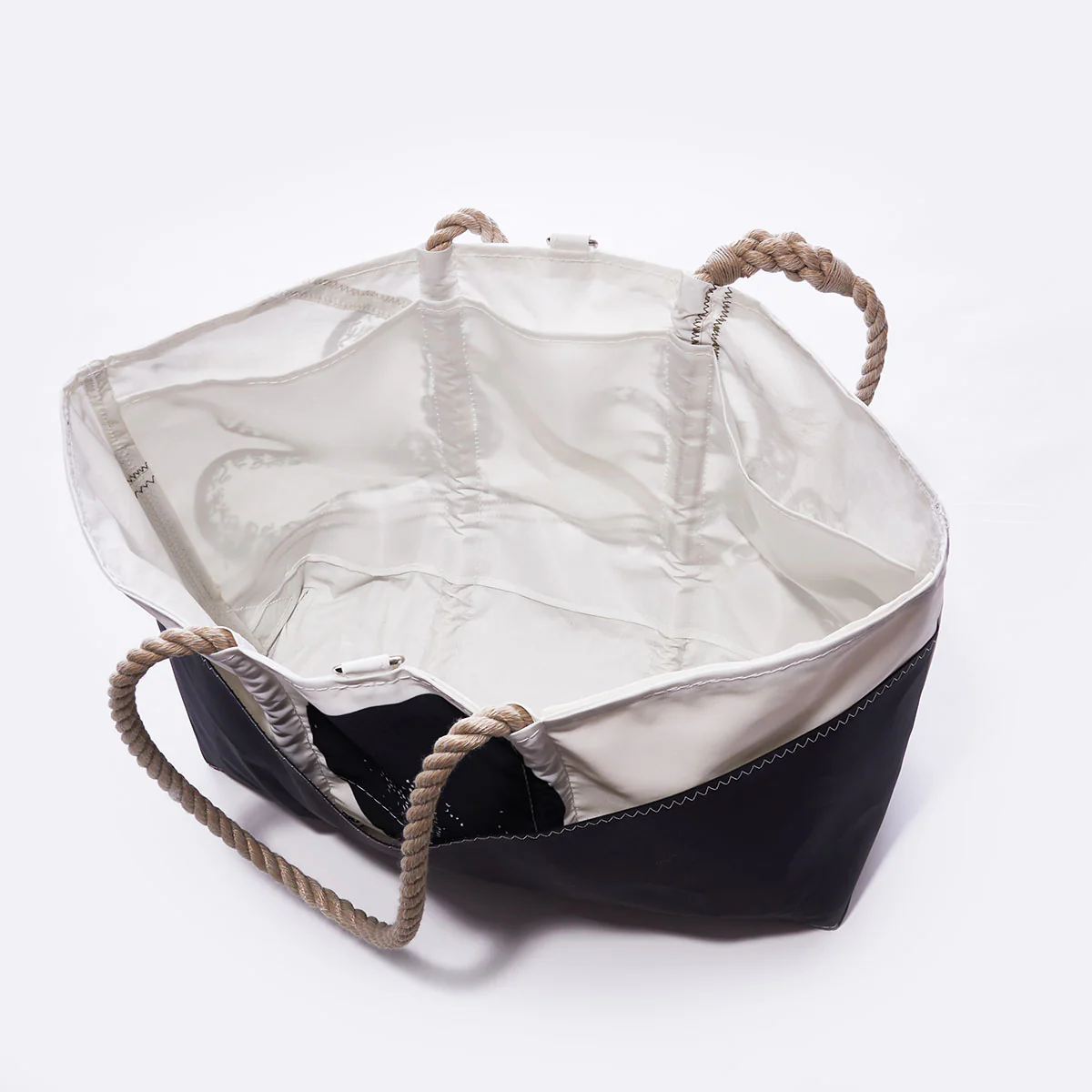 Octopus Ogunquit Beach Tote - Image 5