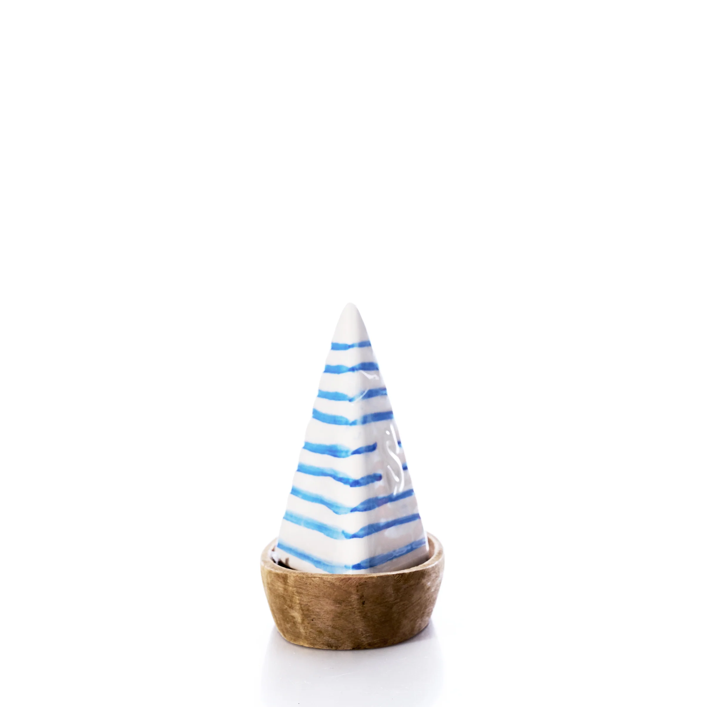 Sailboat Salt & Pepper Shakers - Image 4